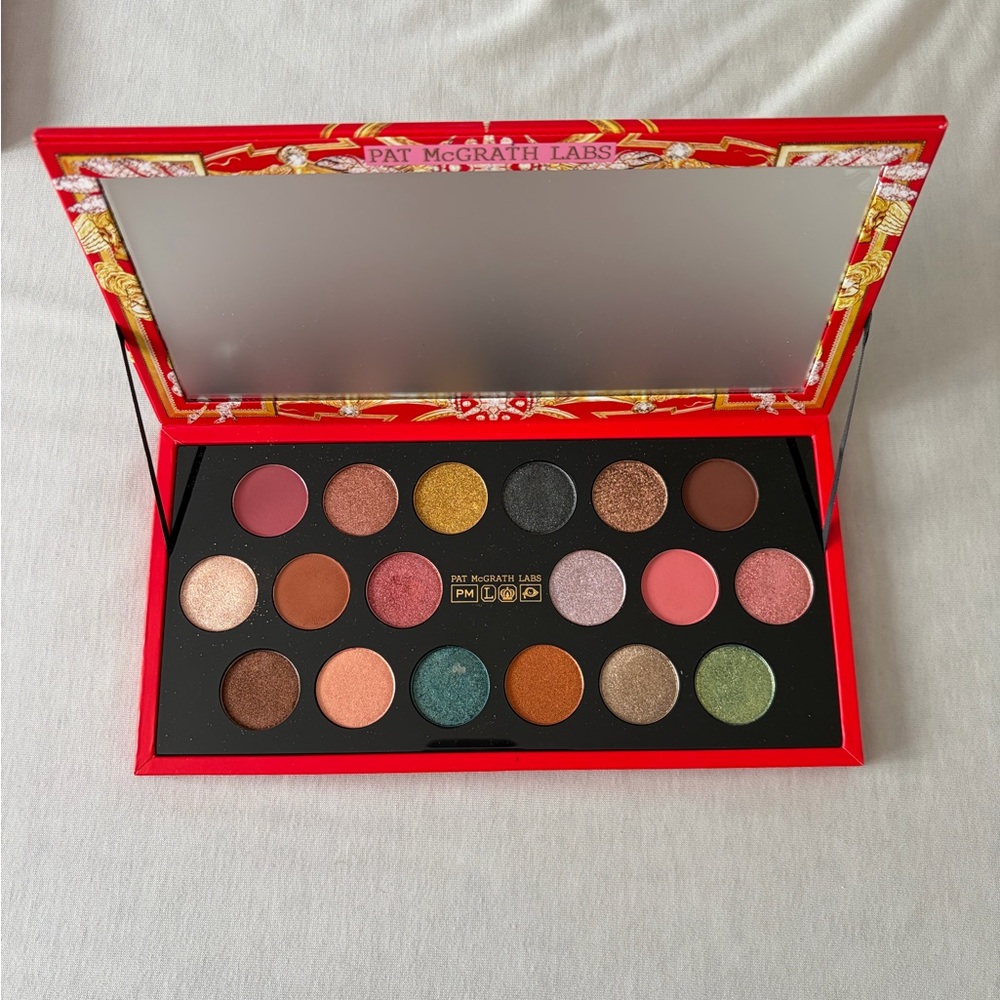 Pat McGrath Labs MTHRSHP MEGA: Celestial Odyssey Artistry Palette